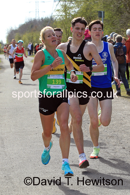 The  2022 Terry O'Gara 5k Road Race, Wallsend.  Photo: David T. Hewitson/Sports for All Pics